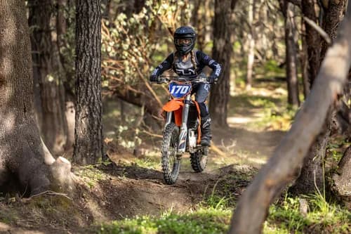 Erin Lakenen — COACH | CALIFORNIA + MICHIGAN at Dirtastic
